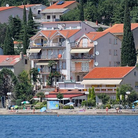Apartment Selce 5206A Bagian luar foto
