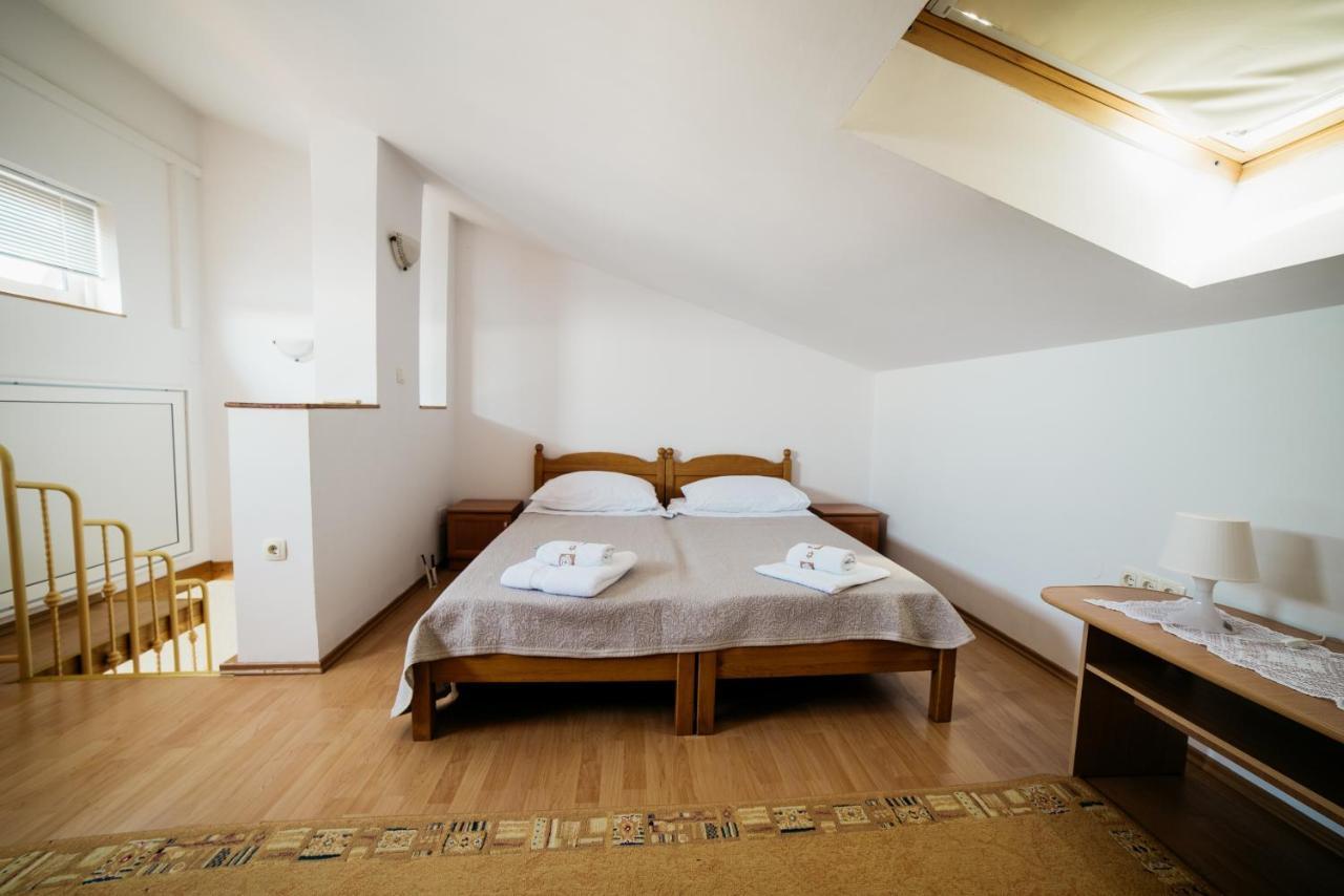 Apartment Selce 5206A Bagian luar foto